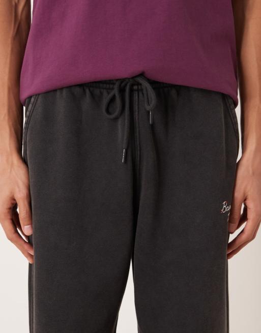 Abercrombie & Fitch - Essentials - Sorte posede joggingbukser med løstsiddende kanter og grafik, 5 af 5