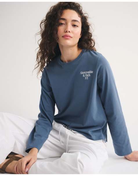 Abercrombie & Fitch Everyday logo easy tee in blue - view 1