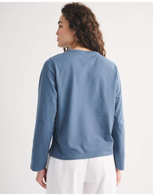 Abercrombie & Fitch Everyday logo easy tee in blue, 6 of 7
