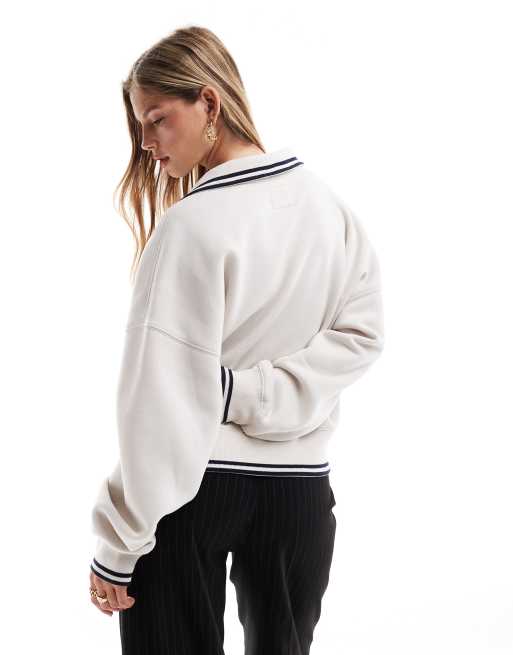 Abercrombie & Fitch - Felpa bianca con colletto, 3 di 4