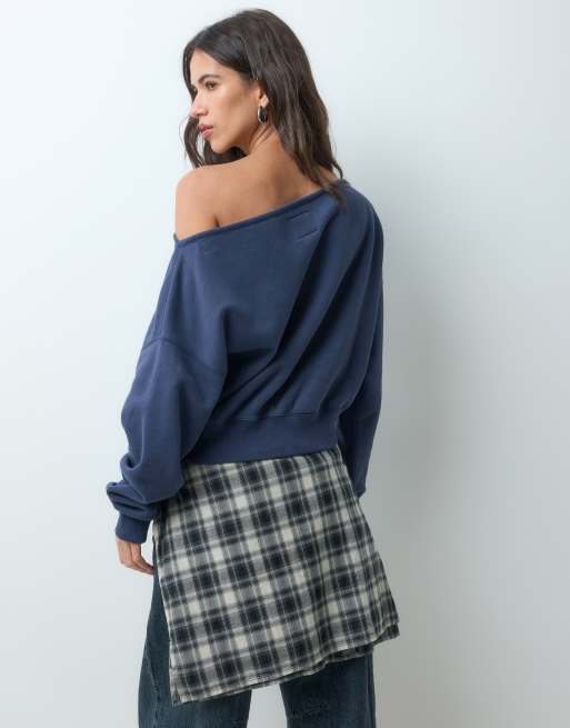 Abercrombie & Fitch felpa con logo frontale e spalle scoperte blu navy, 4 di 4