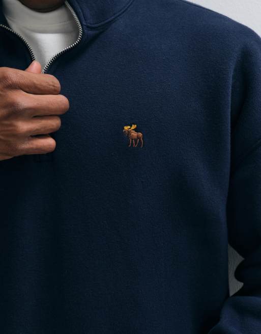 Abercrombie & Fitch felpa oversize con zip a un quarto e logo icon in navy, 3 di 5