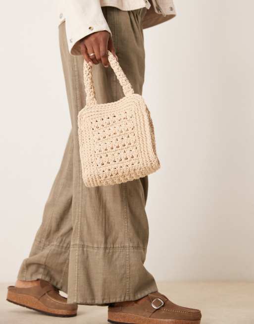 Abercrombie & Fitch – Ferien-Tragetasche in Strohoptik in neutraler Farbe mit Streifen