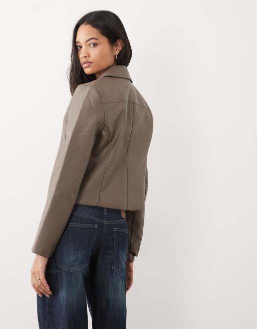 Abercrombie & Fitch fitted 90s faux leather jacket in brown, 3 of 4