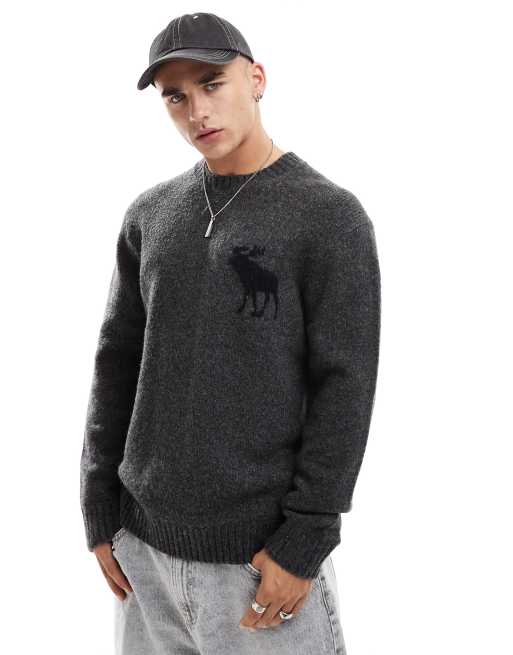 Abercrombie & Fitch – Flauschiger Strickpullover in meliertem Anthrazit mit Intarsie-Markenlogo