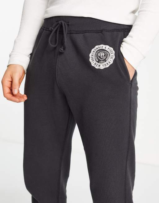 Abercrombie & Fitch – Fleece-Jogginghose in Schwarz, 4 von 4