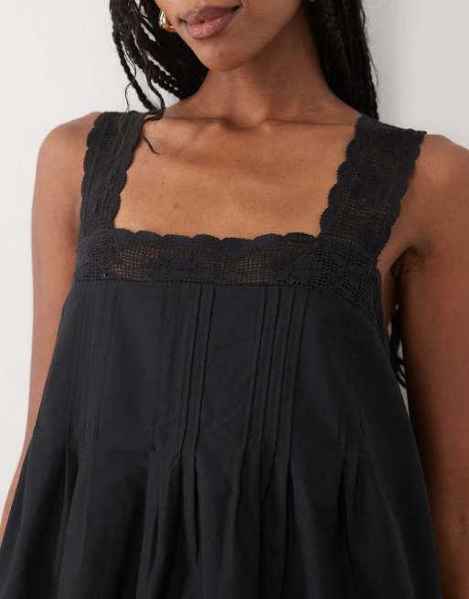 Abercrombie & Fitch – Fließendes Minikleid in Schwarz mit eckigem Ausschnitt, 3 von 4