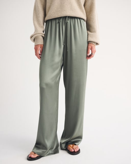 Abercrombie & Fitch Gemma satin wide leg pull-on pant in olive gray, 2 of 4