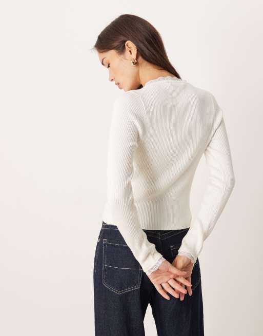 Abercrombie & Fitch – Gerippte Strickjacke in Creme mit Spitzenstoffrand, 4 von 4