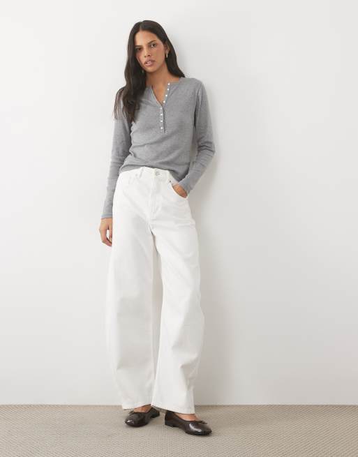 Abercrombie & Fitch geripptes Langarm-Henley-Oberteil in Grau, 3 von 4
