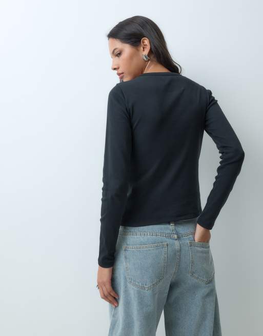 Abercrombie & Fitch geripptes Langarmoberteil in Schwarz, 5 von 5