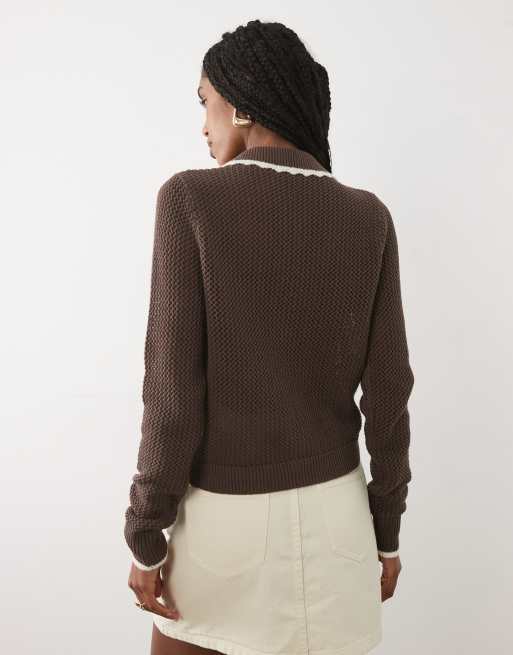 Abercrombie & Fitch - Gilet ajusté en maille à rayures avec col crocheté - Marron, 4 de 4