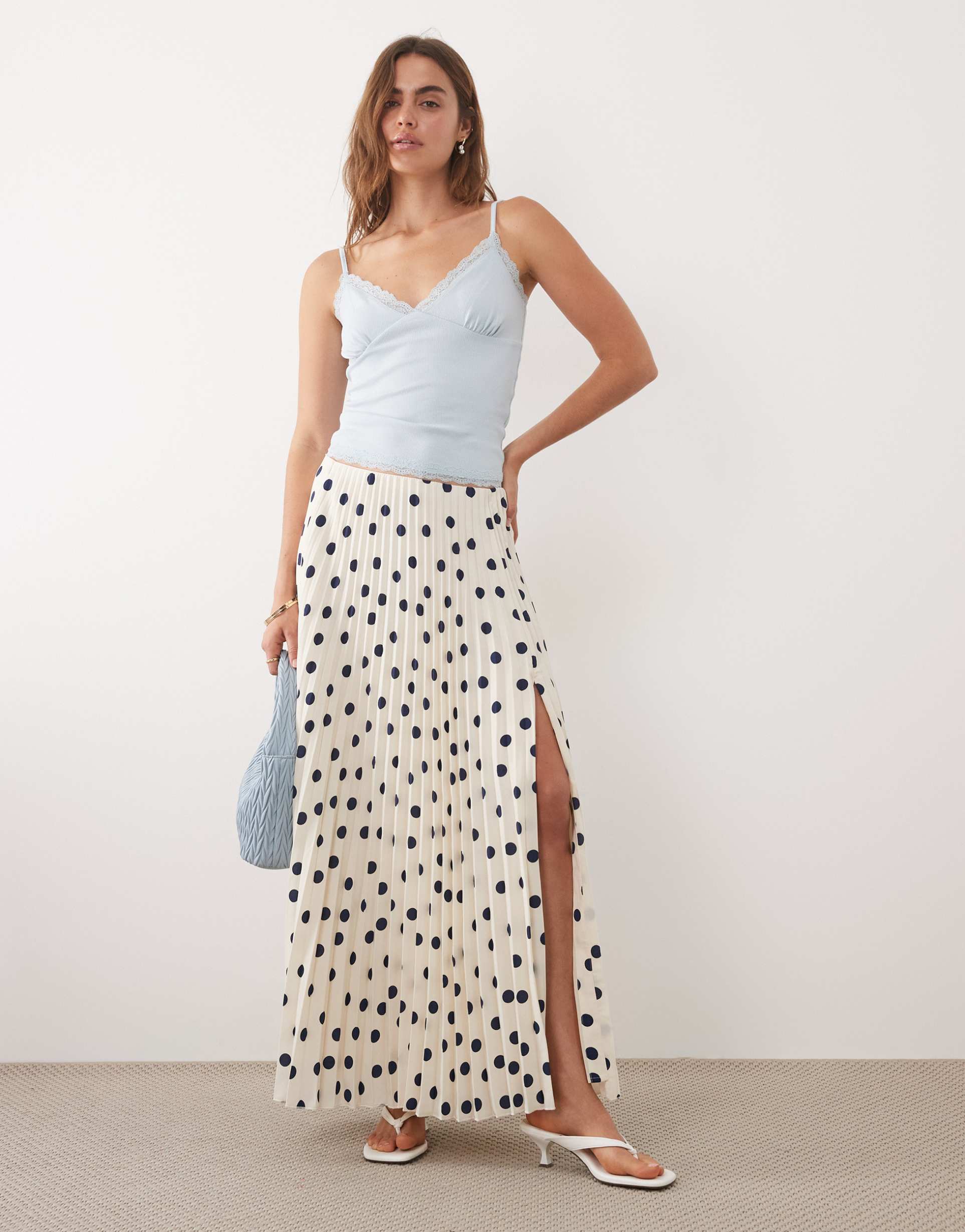 abercrombie & fitch giselle maxi skirt in cream polka dot print