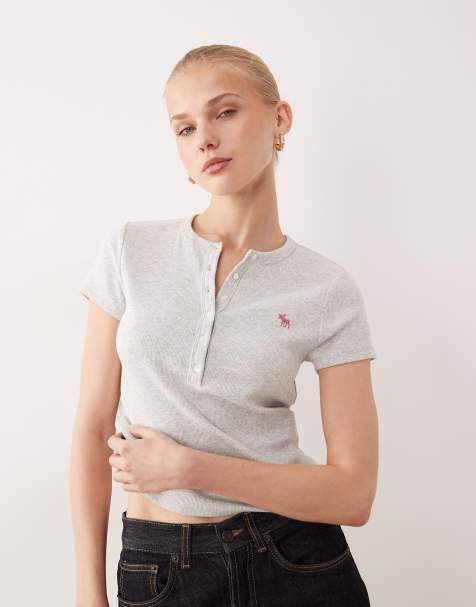 Abercrombie & Fitch - Grå ribstrikket Henley-T-shirt med ikonlogo - view 1