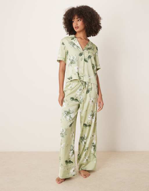 Abercrombie & Fitch - Grønne pyjamasbukser med løbesnor og blomstermønster - Del af sæt