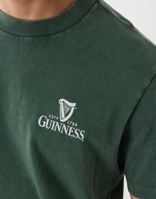 Abercrombie & Fitch Guinness front graphic t-shirt in green, 3 of 5