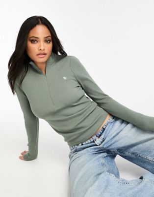 Abercrombie & Fitch half zip long sleeve top with mock neck in green