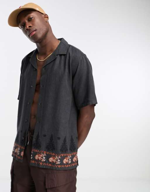 Abercrombie & Fitch handcrafted embroidered short sleeve shirt in black