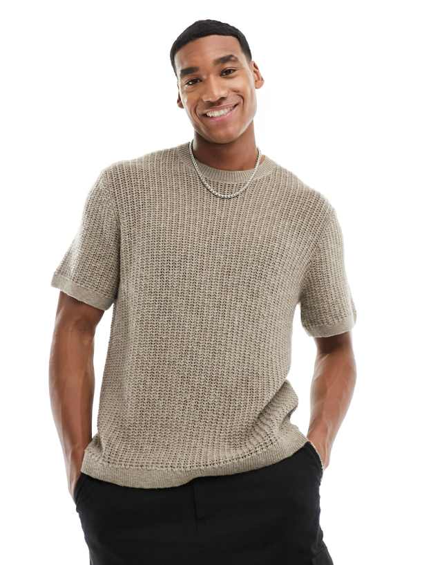 Abercrombie & Fitch - handcrafted knit t-shirt in beige