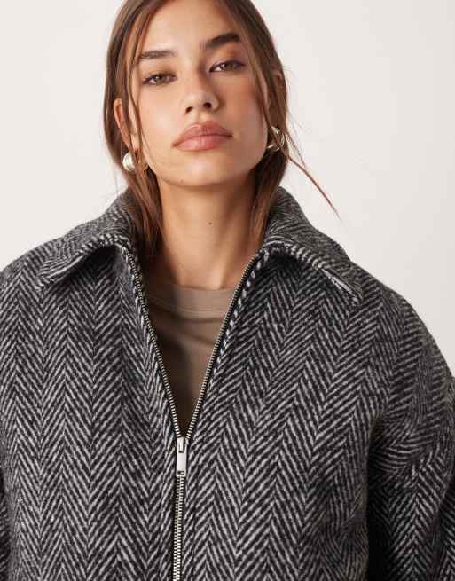 Abercrombie & Fitch herringbone wool-look bubble hem bomber jacket in grey, 3 of 4