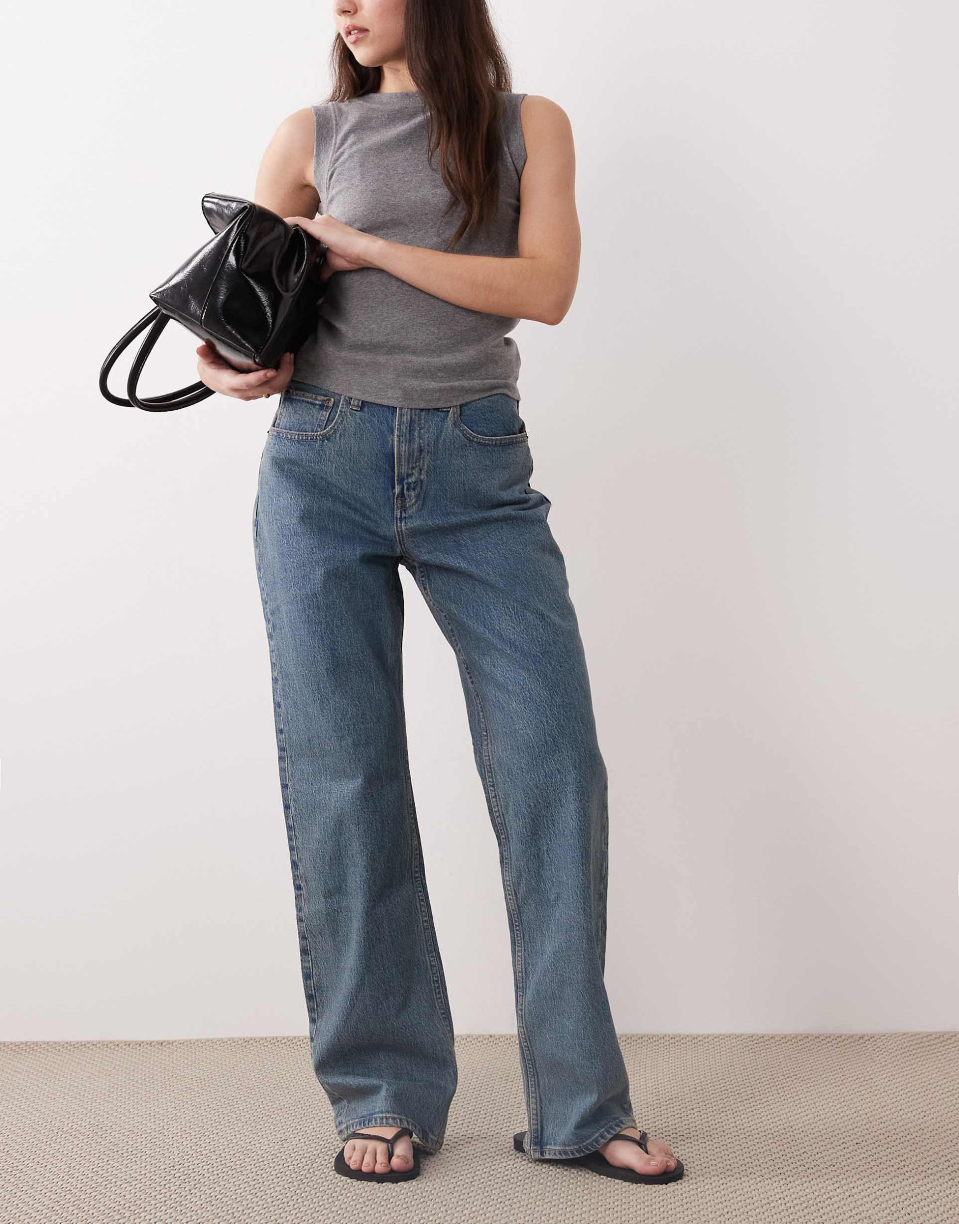 abercrombie & fitch high rise 90s relaxed jeans in blue vintage wash