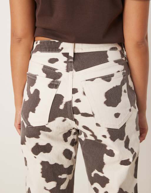 Abercrombie & Fitch high rise 90s relaxed jeans in cow print, 5 of 5