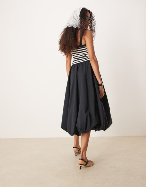 Abercrombie & Fitch high rise bubble maxi skirt in black, 3 of 5