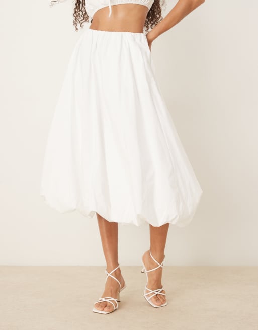 Abercrombie & Fitch high rise bubble maxi skirt in white, 2 of 5