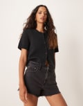 [Abercrombie & Fitch] Abercrombie & Fitch high rise dad denim shorts in black W28 BLACK