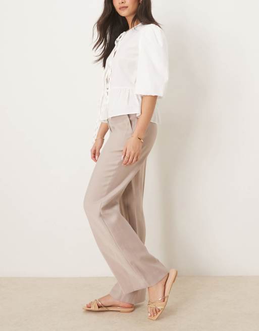 Abercrombie & Fitch high rise loose trousers in beige, 4 of 5