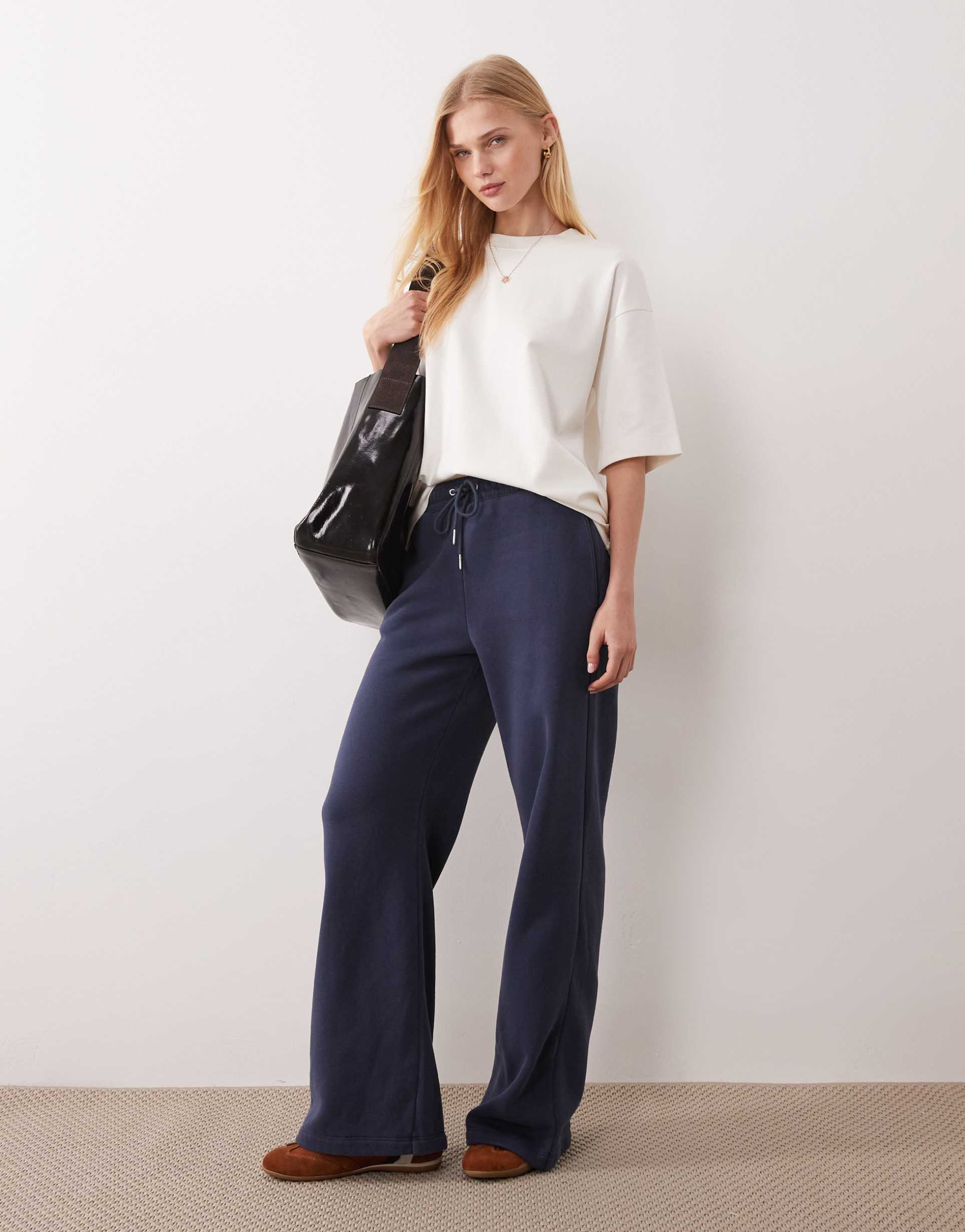 abercrombie & fitch high rise wide leg logo sweatpants in navy