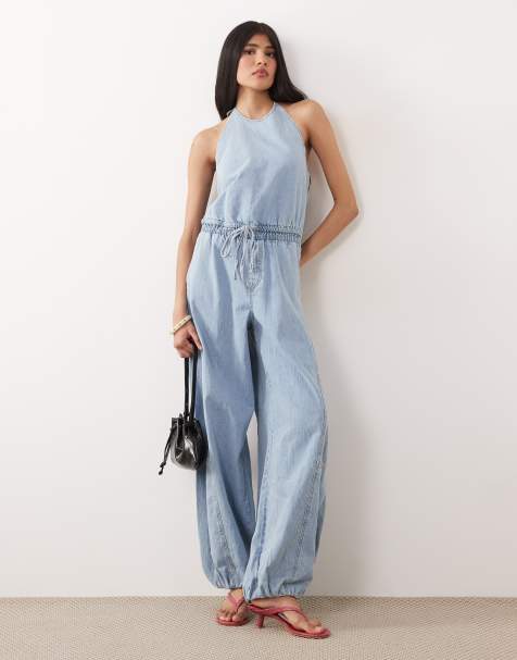 Abercrombie & Fitch – Hochgeschlossener Jeans-Jumpsuit in hellblauer Waschung mit Ballonschnitt - view 1