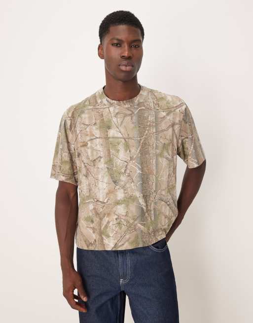 Abercrombie & Fitch – Hochwertiges T-Shirt aus schwerem Material in Dunkelgrün mit Military-Muster und kurzem Schnitt