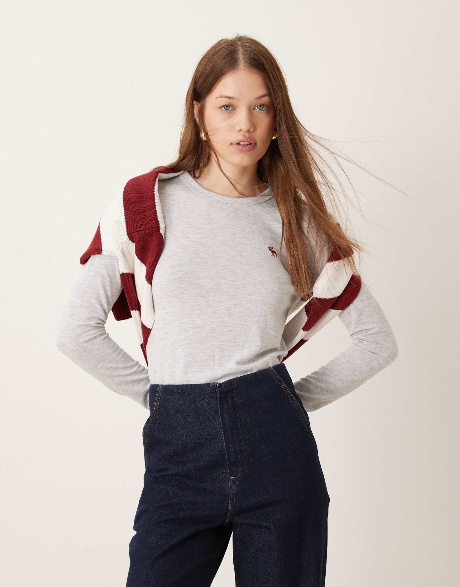 abercrombie & fitch icon logo long sleeve top in heather gray - part of a set