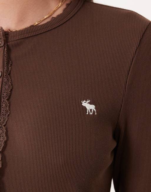 Abercrombie & Fitch icon logo ribbed button through top in brown, 4 of 4