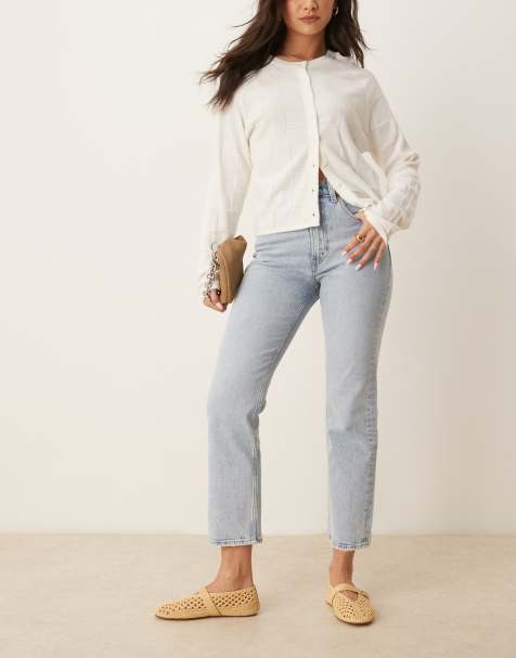 Abercrombie & Fitch – Jasnoniebieskie proste jeansy do kostek ze średnim stanem - view 1