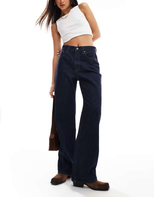 Abercrombie & Fitch - Jeans met losse pasvorm, hoge taille en donkere wassing in blauw
