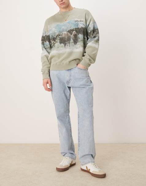 Abercrombie & Fitch - Jeans met rechte pijpen en atletische pasvorm in lichtblauw met wassing - view 1