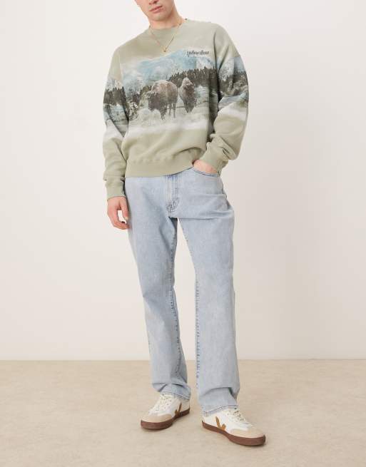 Abercrombie & Fitch - Jeans met rechte pijpen en atletische pasvorm in lichtblauw met wassing