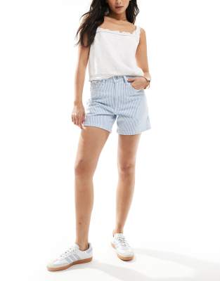 Abercrombie & Fitch - Jeansshorts in Blau gestreift mit hoher Taille und Dad-Passform