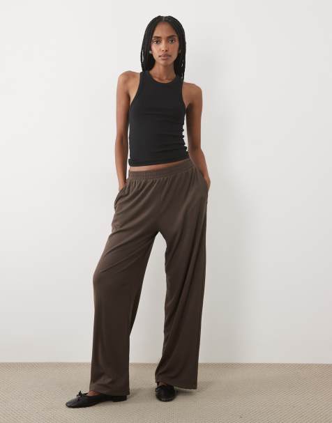 Abercrombie & Fitch Jogginghose mit hohem Bund und weitem Bein in Braun - view 1