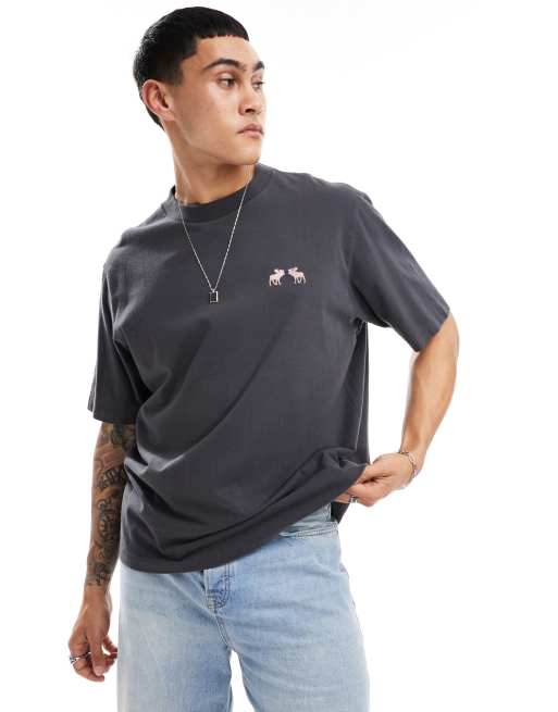 Abercrombie & Fitch - Kissing Moose - Boxy T-shirt in zwart met wassing