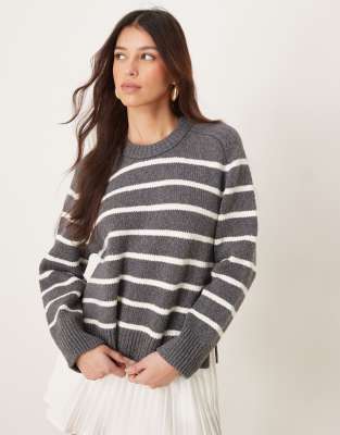 Abercrombie & Fitch Knit Sweater In Navy