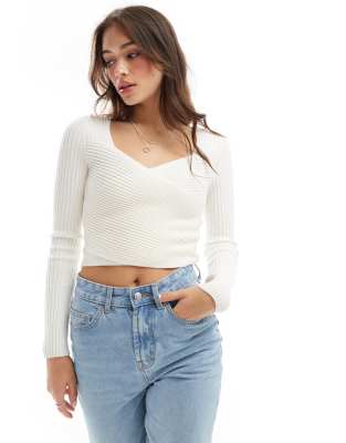 Abercrombie & Fitch knitted crossover cropped jumper in cream