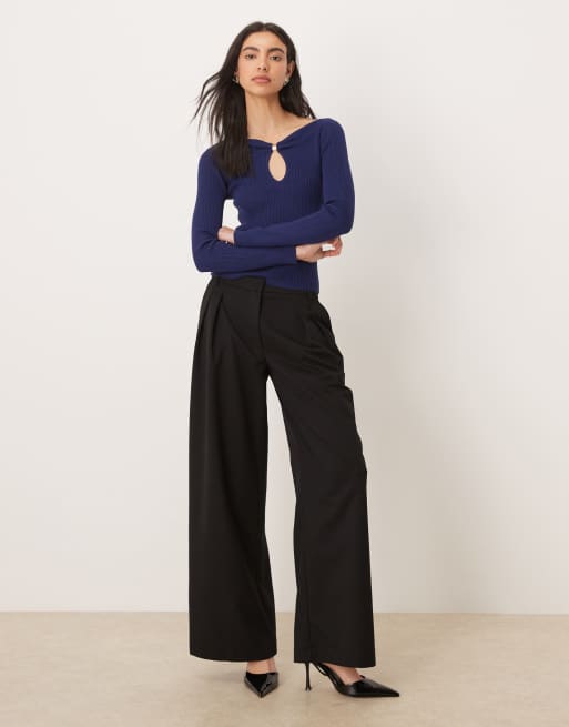 Abercrombie & Fitch knitted cut out front hardware top in royal blue, 3 of 4