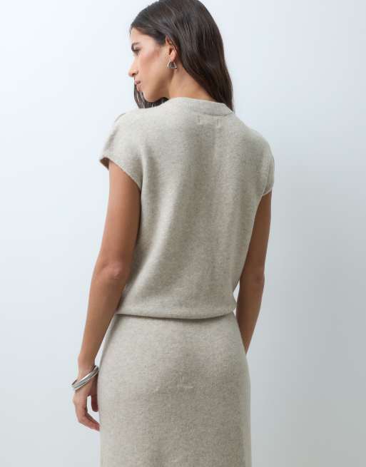 Abercrombie & Fitch knitted high neck top co-ord in mink, 4 of 5