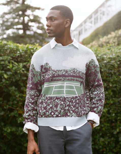Abercrombie & Fitch – Kolorowy dzianinowy sweter z grafiką tenisową - view 1