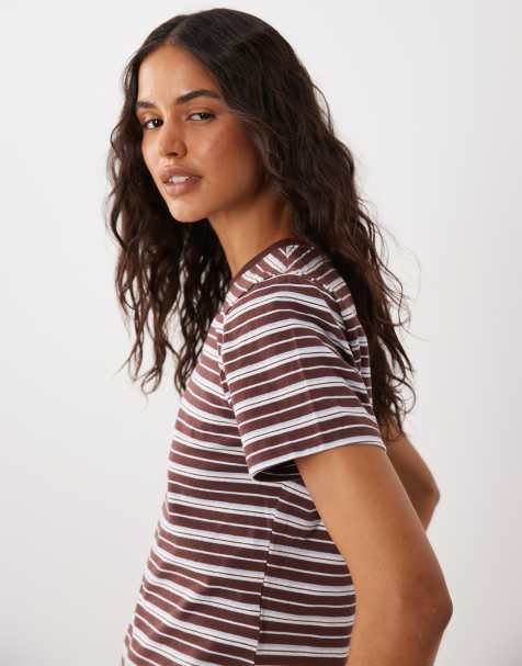 Abercrombie & Fitch kortærmet tætsiddende T-shirt med brun og blå stribe - view 1
