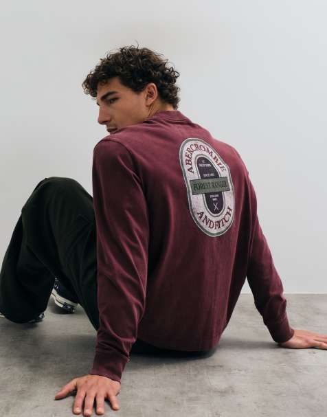 Abercrombie & Fitch kraftig heritage t-shirt med ryggtryck i tvättad vinröd - view 1