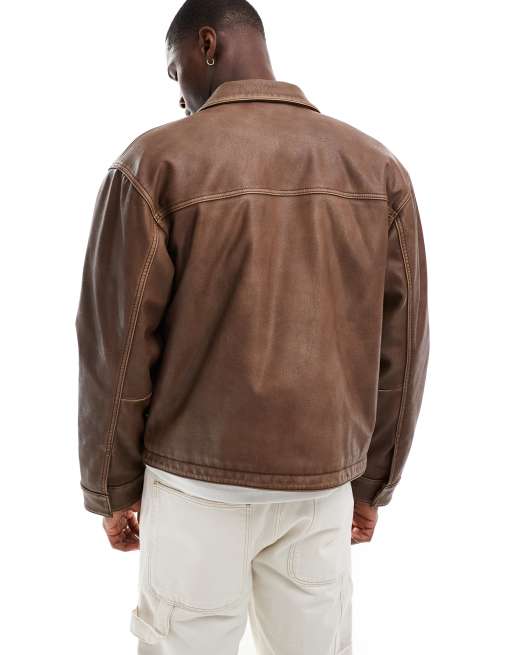 Abercrombie & Fitch – Kurz geschnittene Bikerjacke aus Kunstleder in verwaschenem Hellbraun mit Reißverschluss